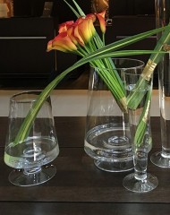 trapezvaza-nagy-tall-vases-and-chalices-rental